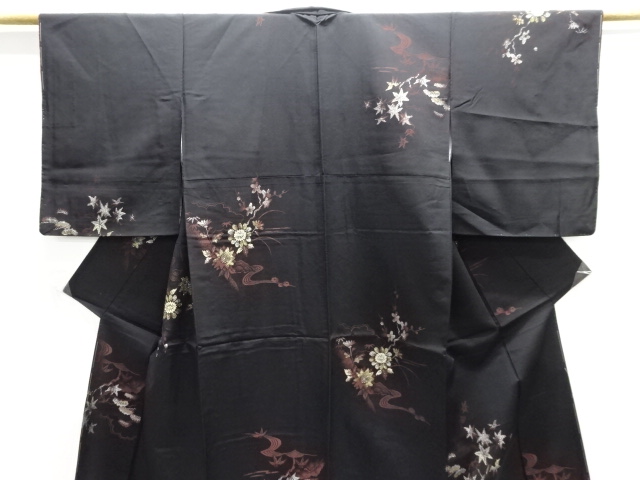  大正ロマン　流水に楓模様織り出し着物